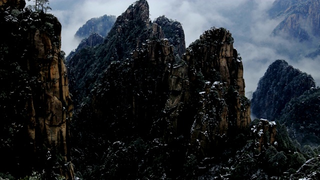 雪后的黄山云雾