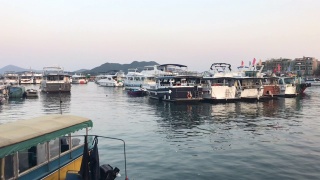 香港西贡海滨公园的游艇及休闲活动视频素材模板下载