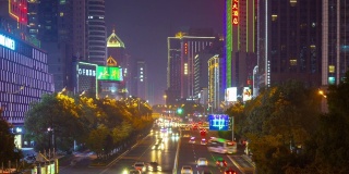 夜景时间照亮长沙市区交通街道全景，时间跨度为4k中国