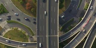 飞行飞越杭州交通街道道路交汇处日落高空俯视4k中国全景