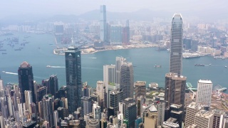 香港，维多利亚山顶的航拍镜头视频素材模板下载