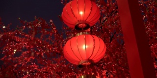 中国新年期间的纸灯笼。