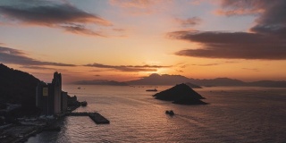 香港日落时的鸟瞰图