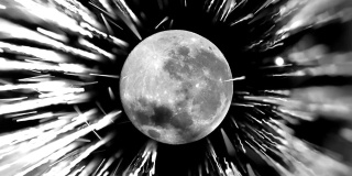 在太空中跳跃穿过星星到达满月。月球的结构，陨石坑。太空中的星际跳跃。飞行运动通过星星到月亮。光速。抽象的空间背景。