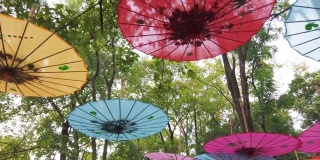 中国传统的彩伞