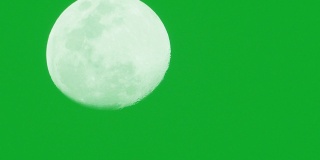 绿色背景上的月亮。