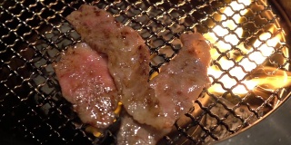 慢镜头神户和牛烤肉