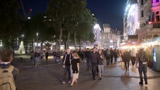 伦敦莱斯特广场之夜视频素材模板下载