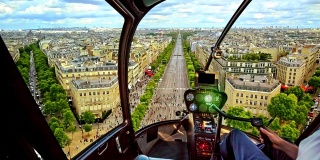 直升机在巴黎