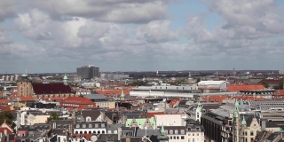 哥本哈根的天际线与艺术之塔