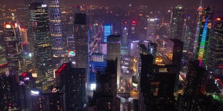 夜景时间照亮广州市区中心交通全景，4k中国