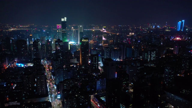 宁靖市夜间市区交通街道航拍4k中国全景图