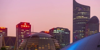 日落天空杭州市区现代建筑前延时全景4k中国