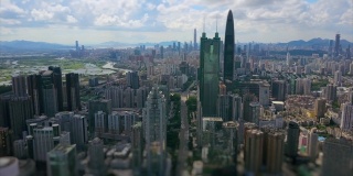 阳光明媚的一天深圳城市景观市中心交通道路航拍全景4k倾斜转移中国