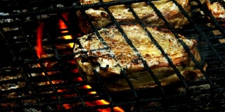 土耳其传统羊肉烧烤