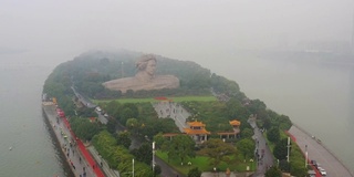 雨天长沙市河岛著名纪念公园航拍全景4k中国