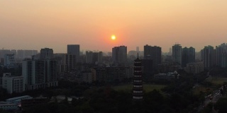 日落雾霾广州市景生活区航拍全景4k中国