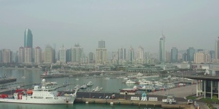 白天青岛著名海湾游艇码头港口航拍4k中国全景图