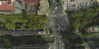 晴天南京市中心交通街道高空俯视图4k中国
