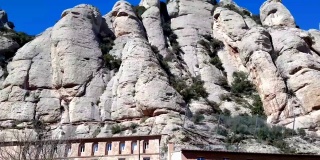 西班牙巴塞罗那-蒙特塞拉特岩层