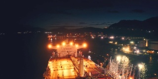 停泊在青衣港石化油码头的油轮