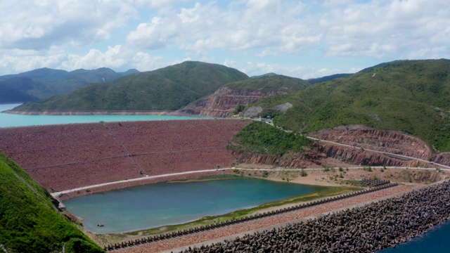 中国香港全球地质公园的万宜水库