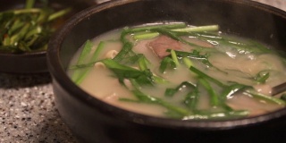 韩国传统食物Dwaeji-gukbap