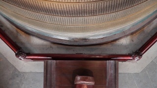 中国苏州寒山寺的古大钟。视频素材模板下载