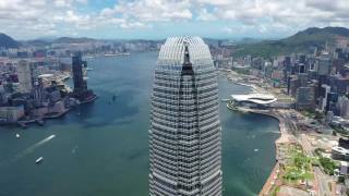 香港标志性摩天大楼城市拥挤的高楼海港全景中国视频素材模板下载