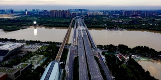 TIMELAPSE，城市景观和交通鸟瞰图