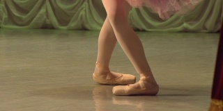 弓芭蕾舞演员的腿