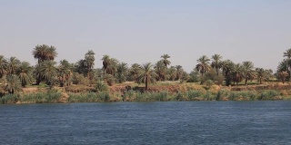 跟踪拍摄的尼罗河和风景在埃及