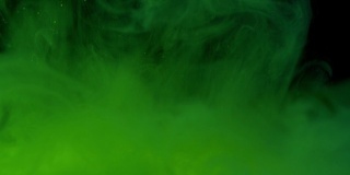 荧光绿色油墨在水中看起来像雾