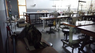 服装设计学院教室车间用缝纫机视频素材模板下载