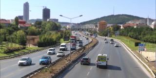 伊斯坦布尔的汽车交通大道