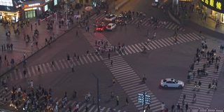 夜间长沙市区著名的拥挤十字路口屋顶全景4k中国