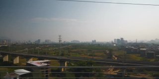 晴天成都到广州火车公路旅行工业景观侧窗pov全景4k中国