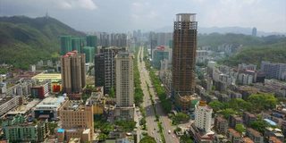 晴天珠海市区交通道路航拍全景4k中国