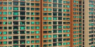 白天的城市景观著名的生活综合体市中心航拍全景4k香港
