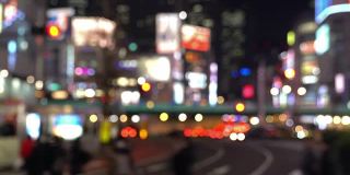 抽象模糊的东京新宿夜晚背景。地标城市景观旅游概念。