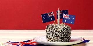 蜡烛拉明顿蛋糕。澳洲国庆日快乐。