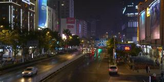夜景照亮了南京市区交通、步行桥全景4k中国
