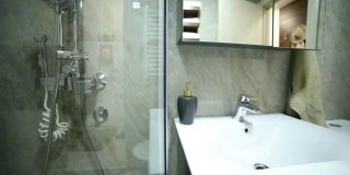 现代主浴室-现代卫生间的内饰