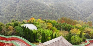 鸟瞰太子坡或太子坡无人机，武当山，中国湖北省
