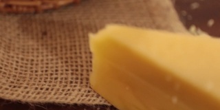 巴西奶酪面包'pao de queijo'。米纳斯吉拉斯的典型小吃。