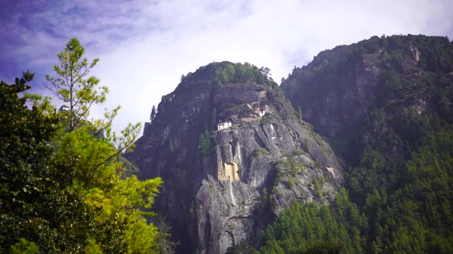 老虎巢帕罗Taktsangat夏天的一天在上帕罗山谷喜马拉雅不丹