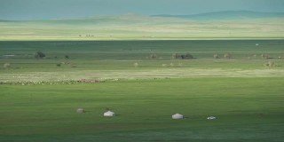 中亚大草原的氛围