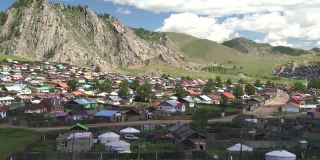 蒙古南西伯利亚的传统多彩的城市住宅