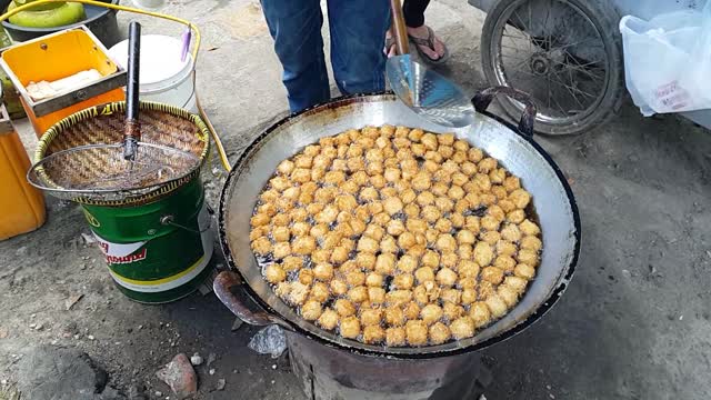 印尼街头小吃——炸豆腐