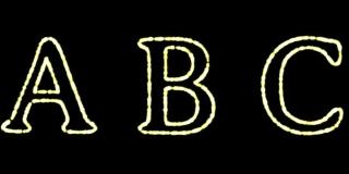 英文字母“A、B、C”出现在中心，一段时间后消失。抽象的孤立的模糊的节日彩灯在字母表的形式。